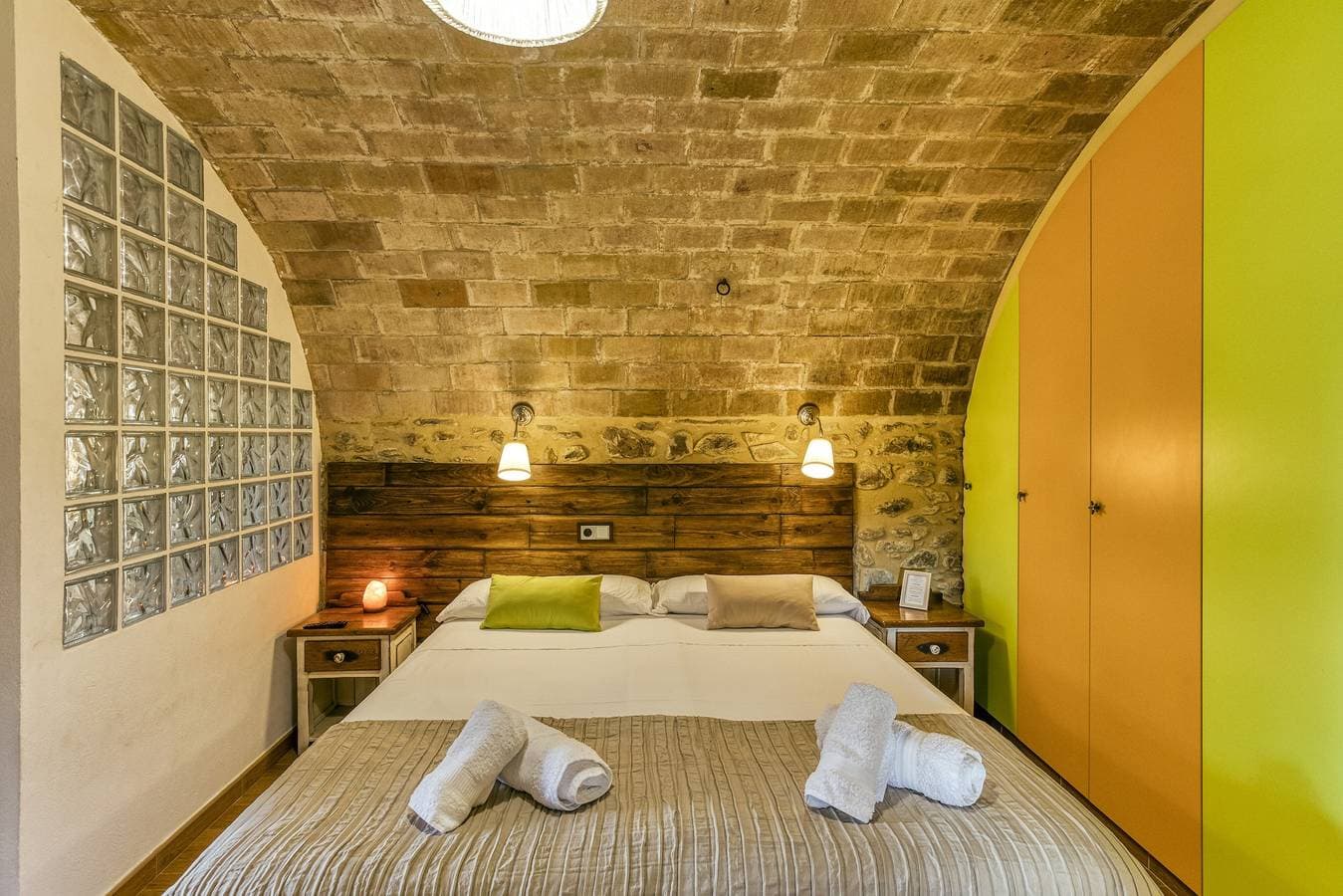 Foto 7 von 40: Ferienhaus "Can Cortada" mit Bergblick, privater Terrasse und WLAN