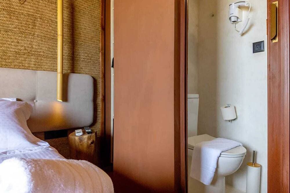 Foto 10 von 28: Dream Tree Suite with Jacuzzi | D Palm Premium Living
