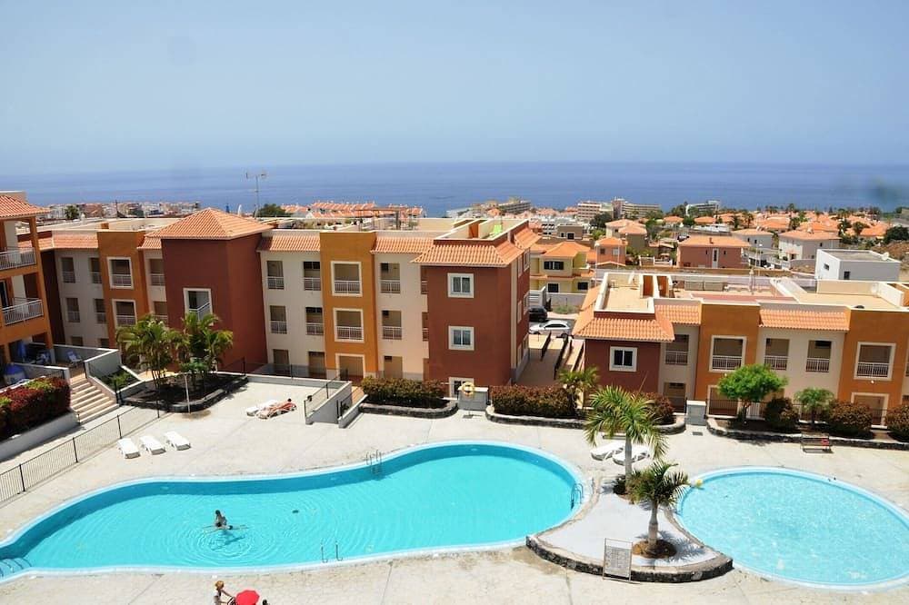 Foto 9 von 16: Apartment mit großer Dachterrasse und Panoramablick auf das Meer