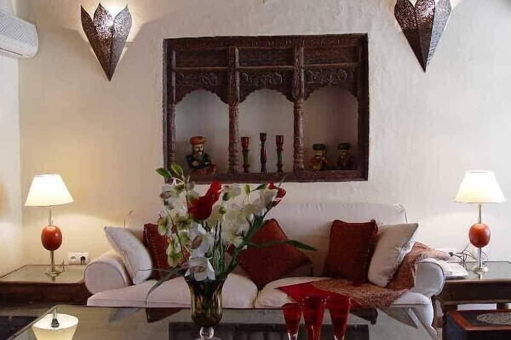 Foto 8 von 30: Fabulous Designer Villa, Own Pool And Gardens, Amazing Views Over Tavira To Sea
