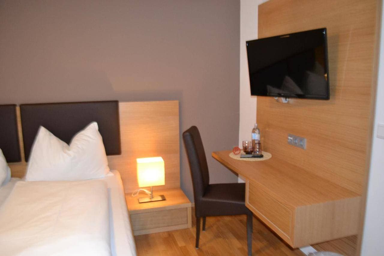 Foto 7 von 12: Double Room