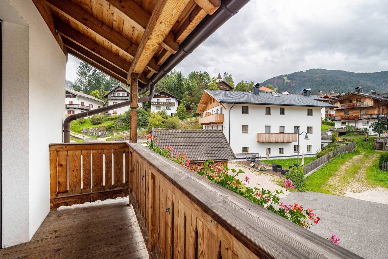 Foto 11 von 24: Haustierfreundliche Ferienwohnung 'Kuenz Dolomiten Drau' mit Bergblick & direkt am Fluss Drau