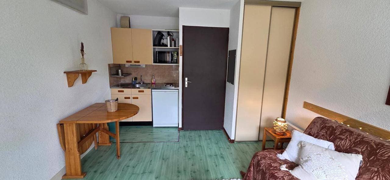 Foto 3 von 7: Two-Bedroom Apartment
