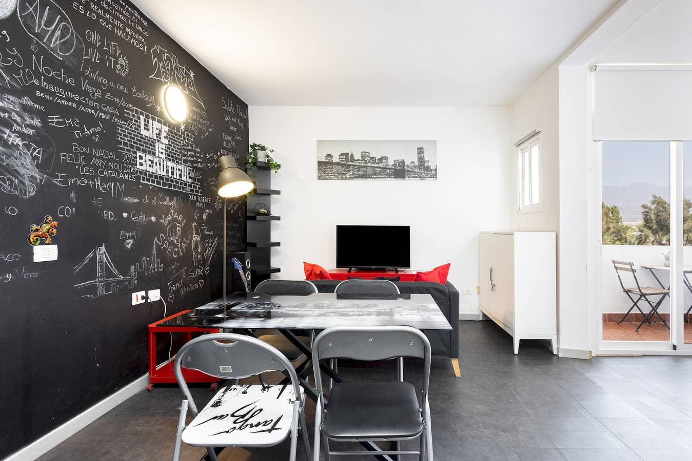 Foto 3 von 28: Ferienwohnung für 2 Personen mit Terrasse