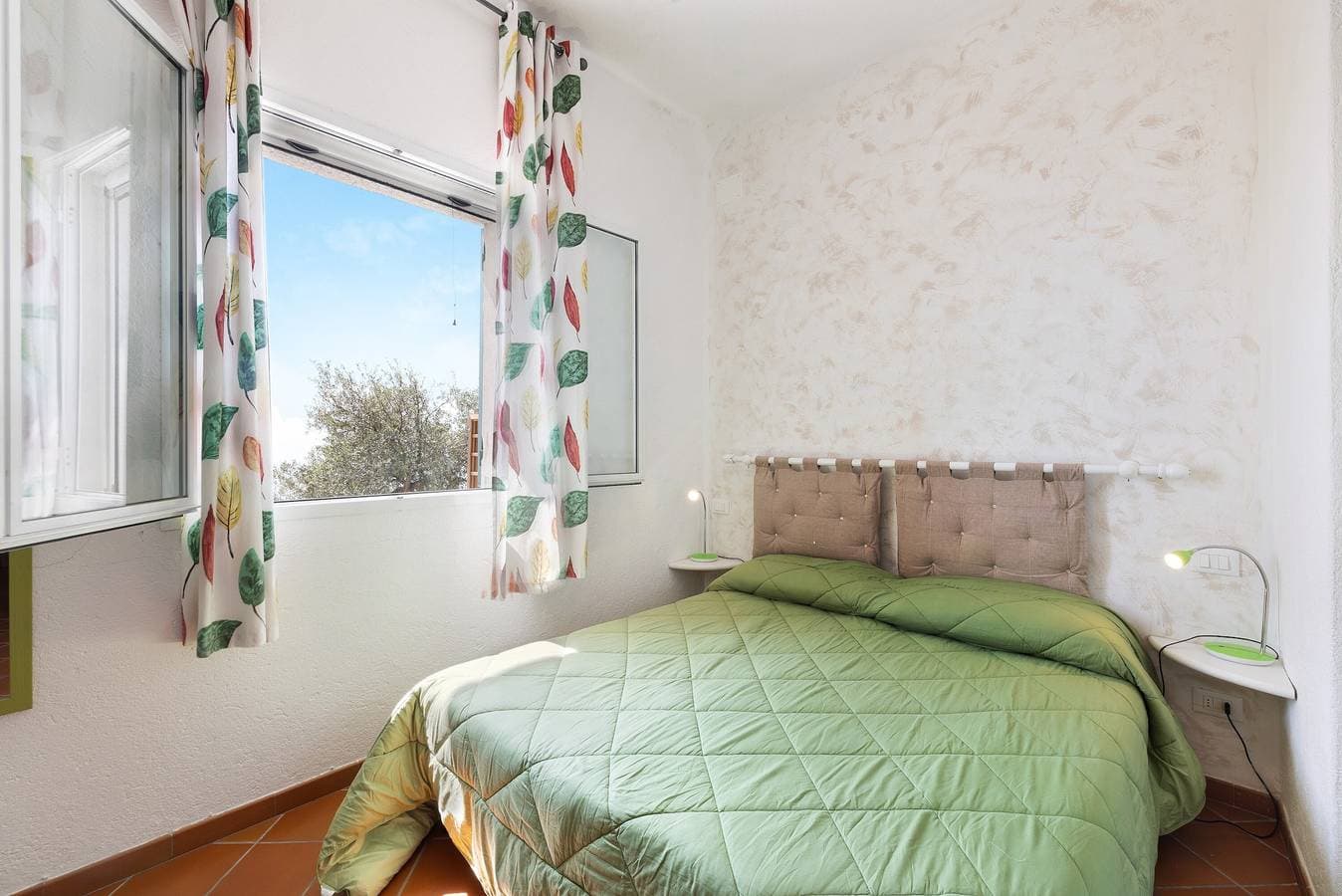 Foto 11 von 19: Ferienwohnung "Oleandro" mit Meerblick, Garten & WLAN