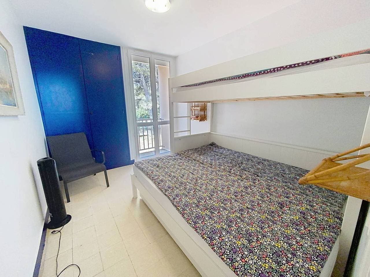 Foto 9 von 17: Renoviertes T2 Duplex 20m vom Strand mit Meerblick, Parkplatz und WIFI