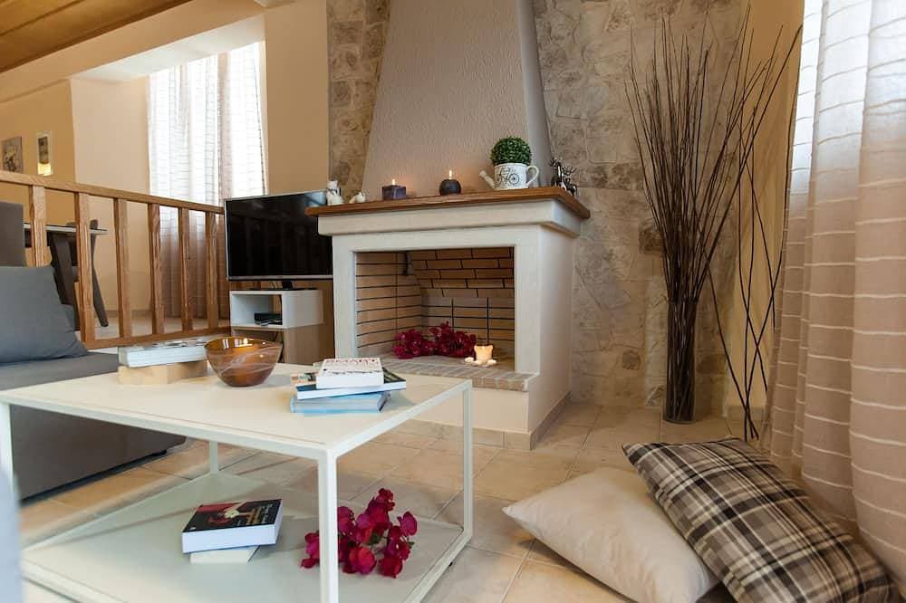 Foto 11 von 30: Zweistöckige Villa mit Pool in einer entspannten Umgebung
