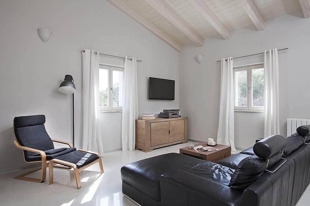 Foto 8 von 30: Exklusive 5* Villa mit herrlichem Meerblick und beheiztem Pool