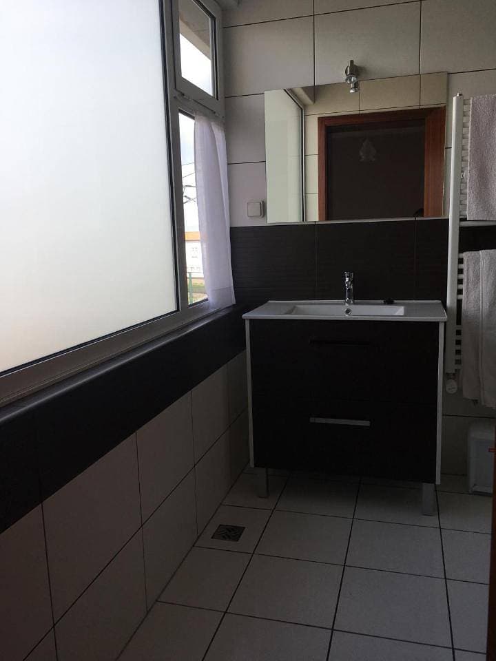 Foto 12 von 15: Double Room with Private Bathroom