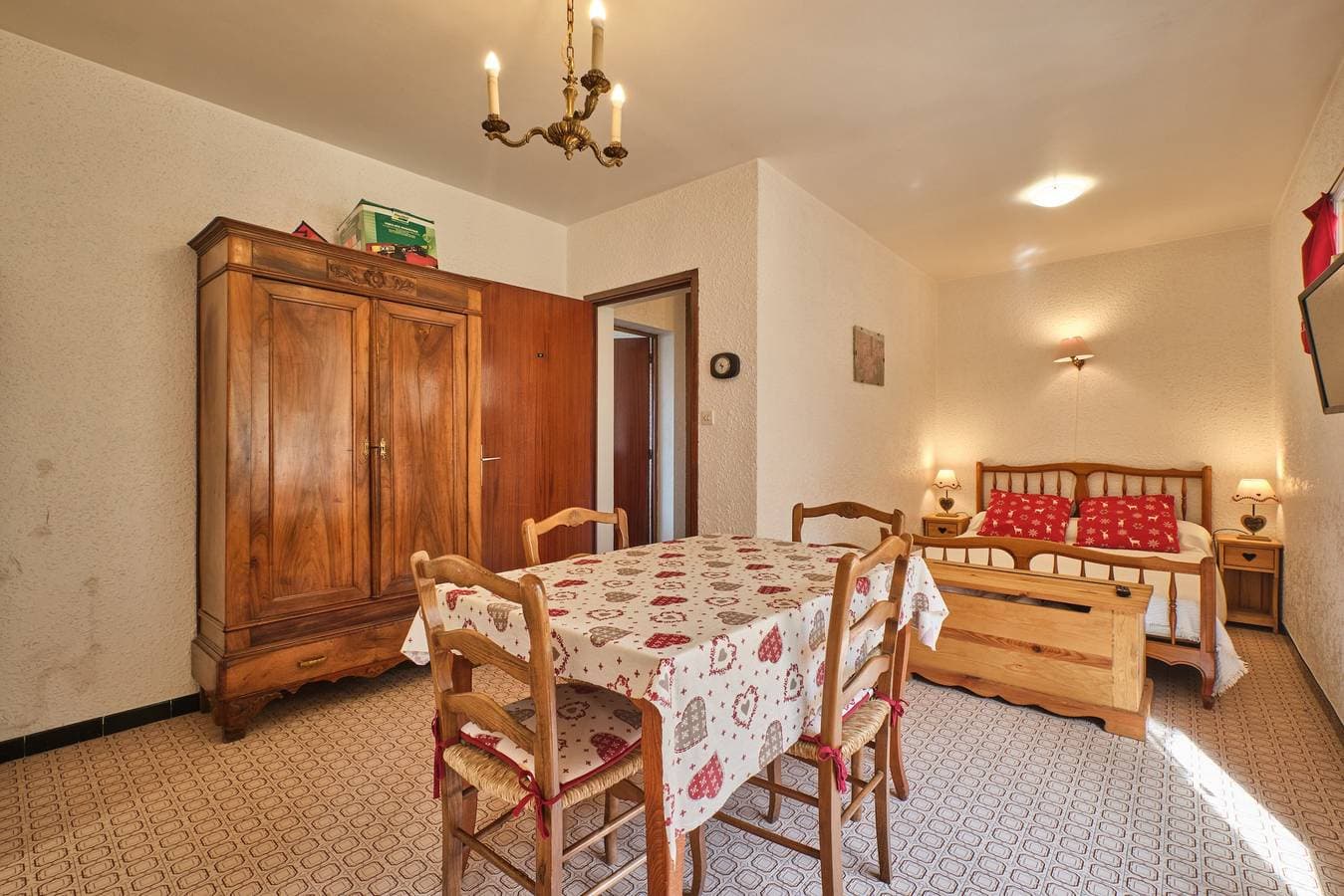 Foto 8 von 25: Lans En Vercors: 2-Zimmer-Apartment mit Bergblick und Balkon
