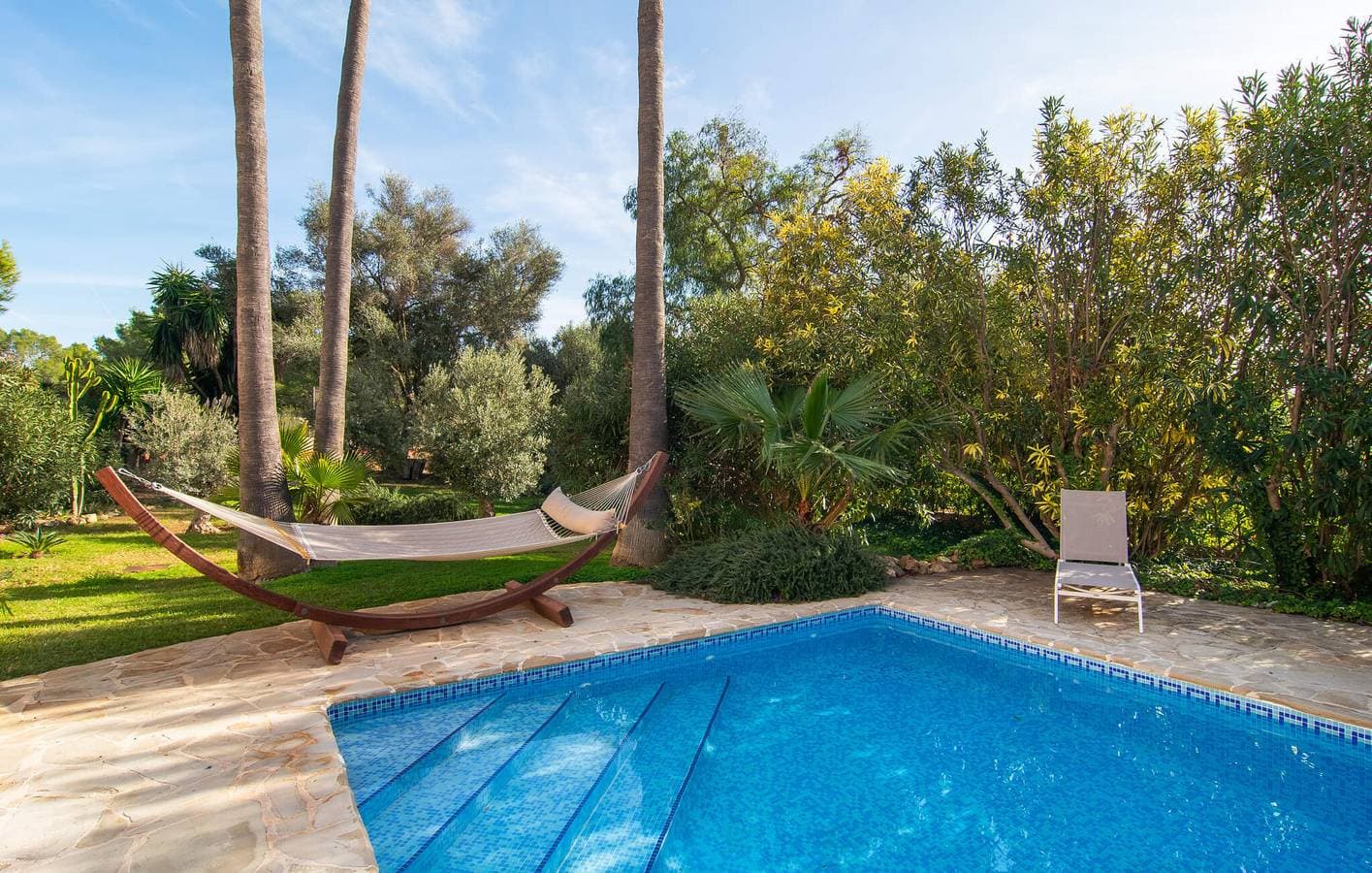 Foto 4 von 47: Modernes Apartment mit Pool und Grill, in der Nähe von Marratxí