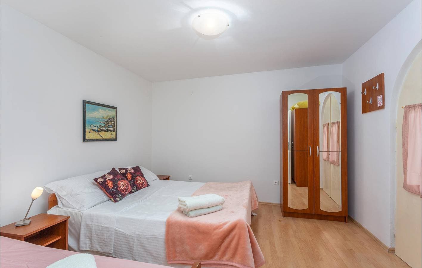 Foto 9 von 24: Gemütliches Apartment am Strand mit Terrasse und moderner Ausstattung