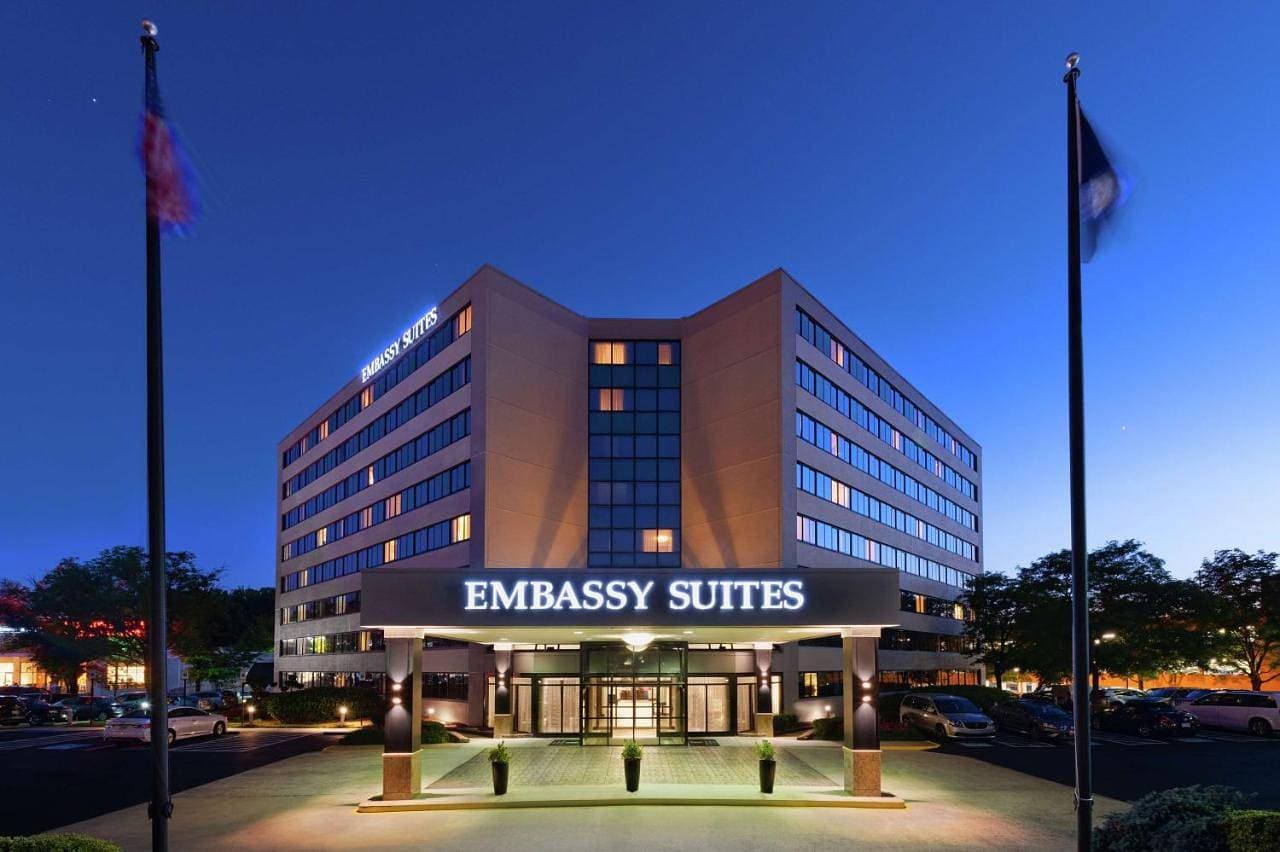 Embassy Suites Tysons Corner 1