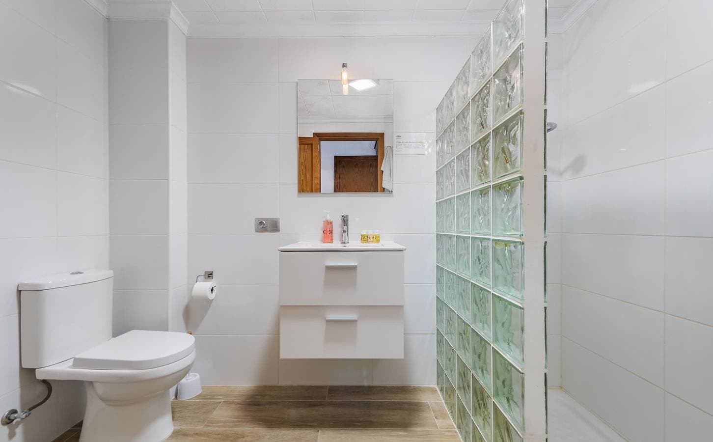 Foto 9 von 15: Ferienwohnung für 6 Personen mit Garten