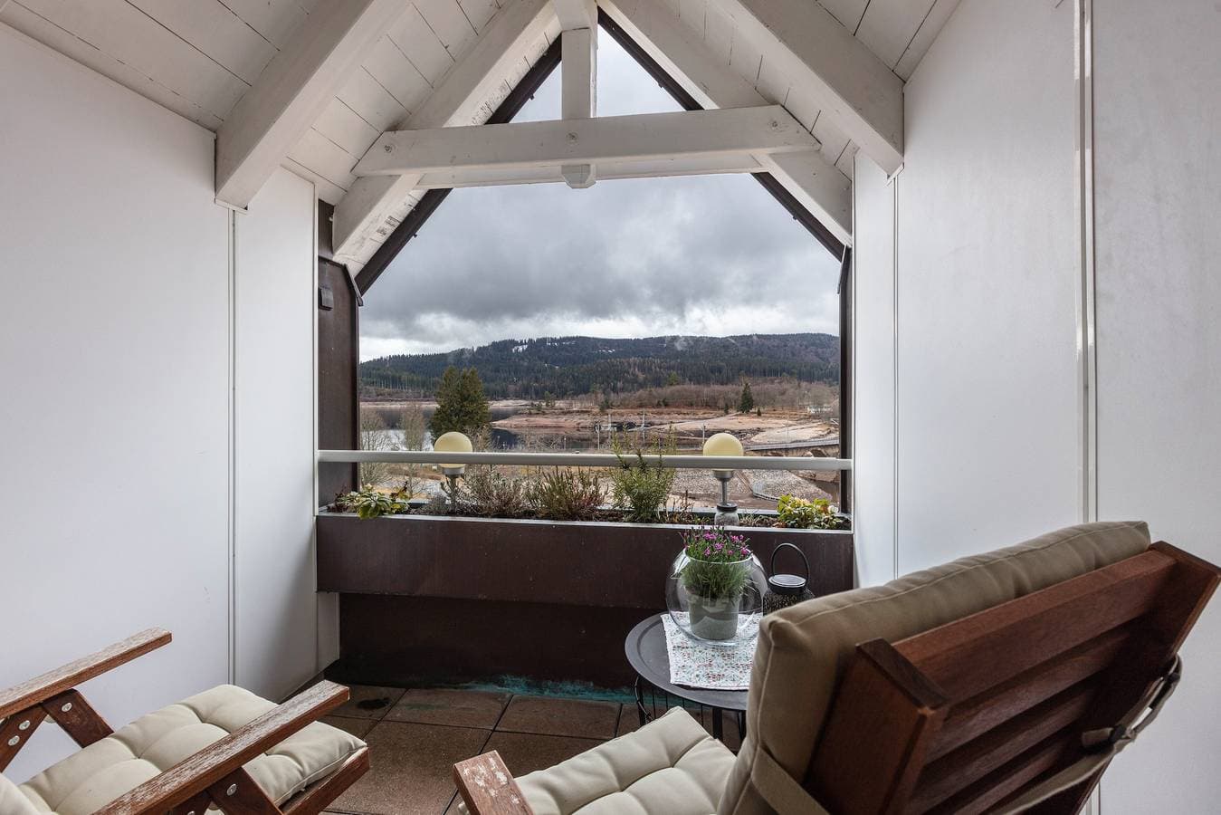 Foto 6 von 29: Ferienwohnung 'Seaview' mit Balkon und Wi-Fi