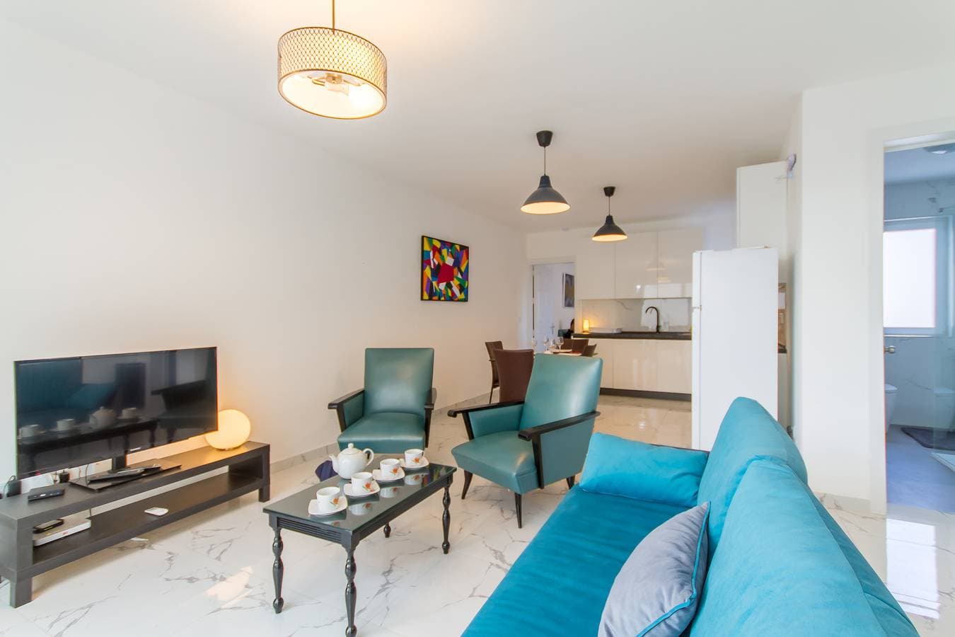 Foto 7 von 26: A Sunny Penthouse Modern 2 bdr - Sliema