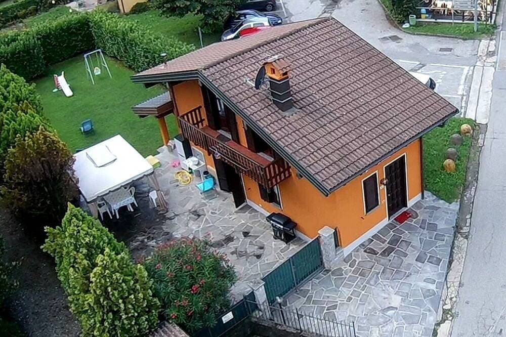 Foto 9 von 30: Ferienwohnung Anna, ein Paradies für Kinder, großer Garten, privater Parkplatz