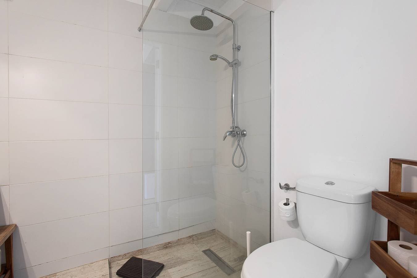 Foto 12 von 29: Casa Tejo Villa mit Jacuzzi: Privatterrasse, WLAN & Klimaanlage