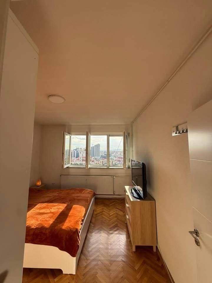 Foto 13 von 15: One-Bedroom Apartment