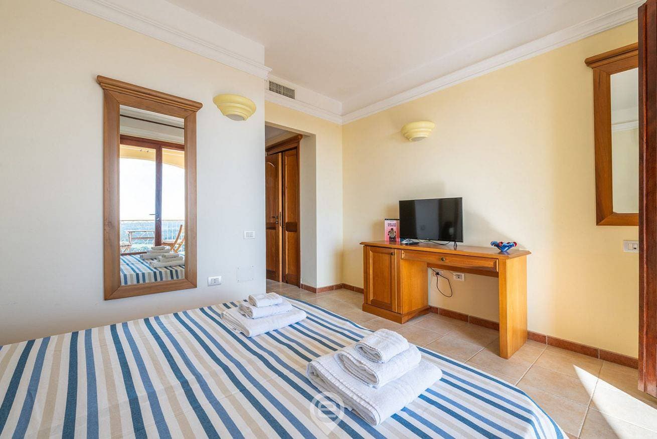 Foto 8 von 26: Ferienwohnung für 2 Personen mit Balkon/Terrasse