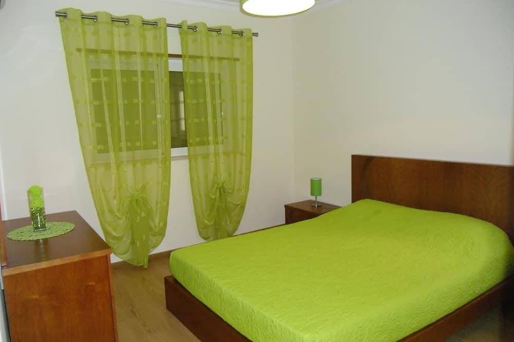 Foto 2 von 14: Haus 5 Schlafzimmer mit Schwimmbad