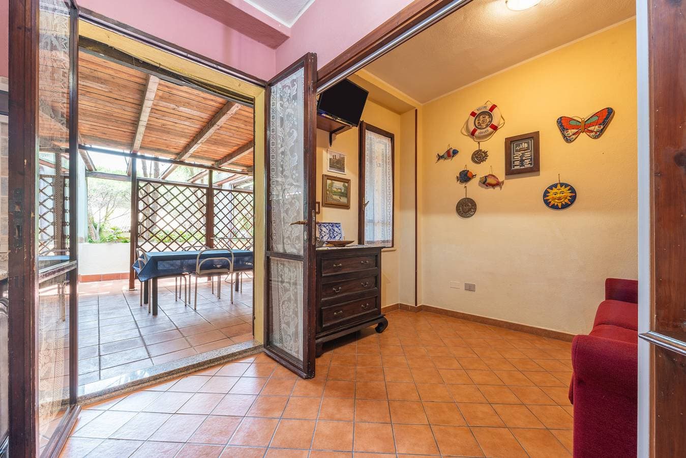Foto 12 von 23: Ferienwohnung 'Appartamento Pinus' mit privater Terrasse und Klimaanlage