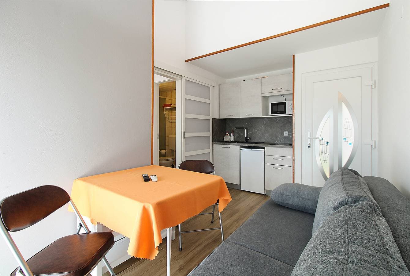 Foto 5 von 16: Ferienwohnung für 4 Personen mit Terrasse