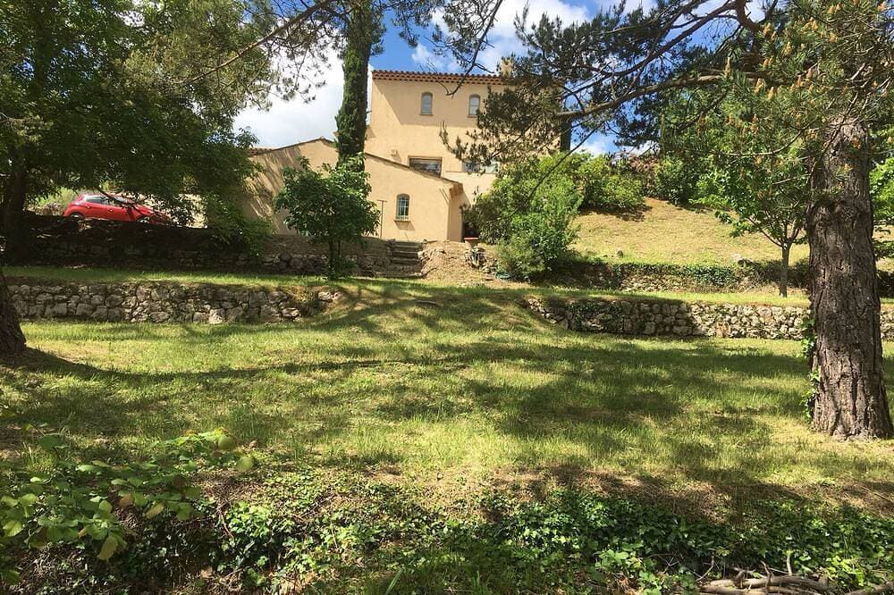 Foto 11 von 30: Provenzalische Villa mit privatem Pool umzäunten Garten für 6 Pers.