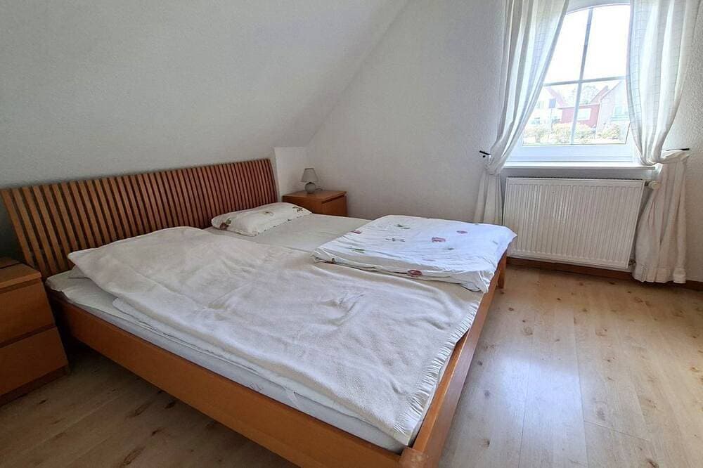 Foto 4 von 28: Blick aufn See - Ferienhaus mit traumhaftem Blick