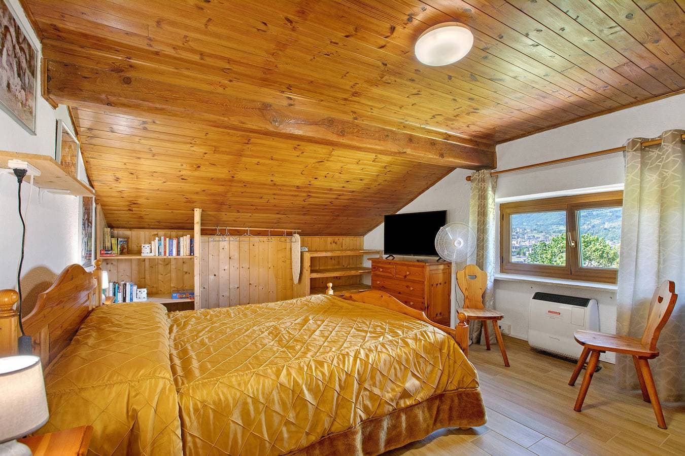 Foto 12 von 21: Ferienwohnung 'Emilia' mit Bergblick, privatem Garten und Wi-Fi