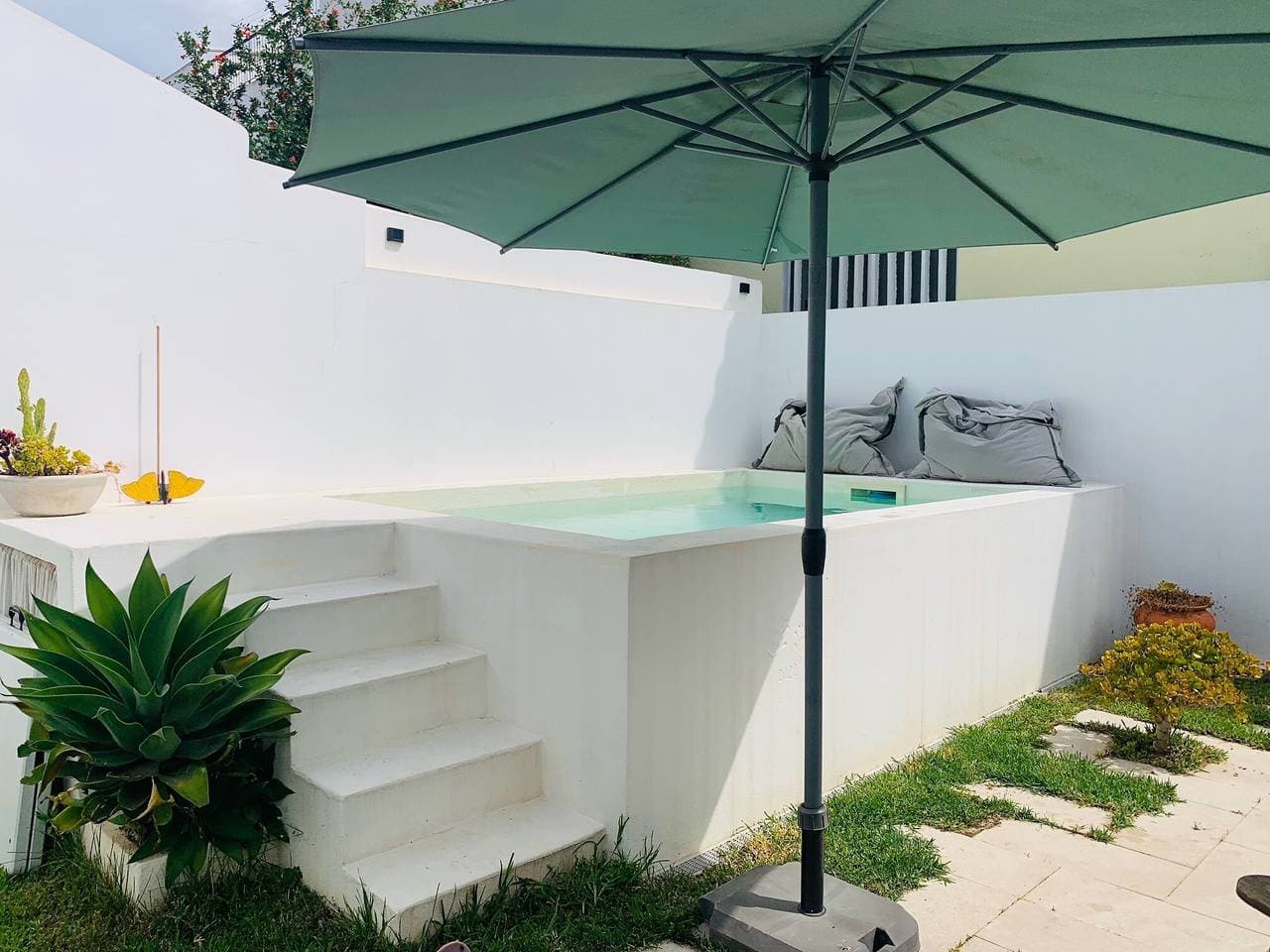 Foto 3 von 29: Tiny Home 'Casa Das Cantonas Valada' mit Gemeinschaftspool, Wi-Fi und Klimaanlage
