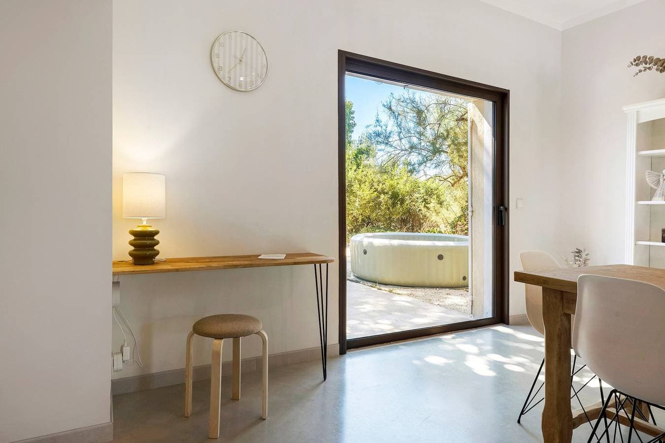 Foto 10 von 33: Mas de la Roubine mit Garten, Klimaanlage, Spa und WLAN