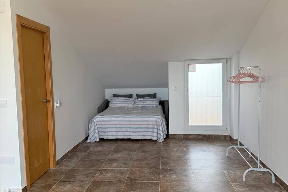 Foto 5 von 30: Brand New Duplex with Underground Private Parking: 15-20 minutes to beaches