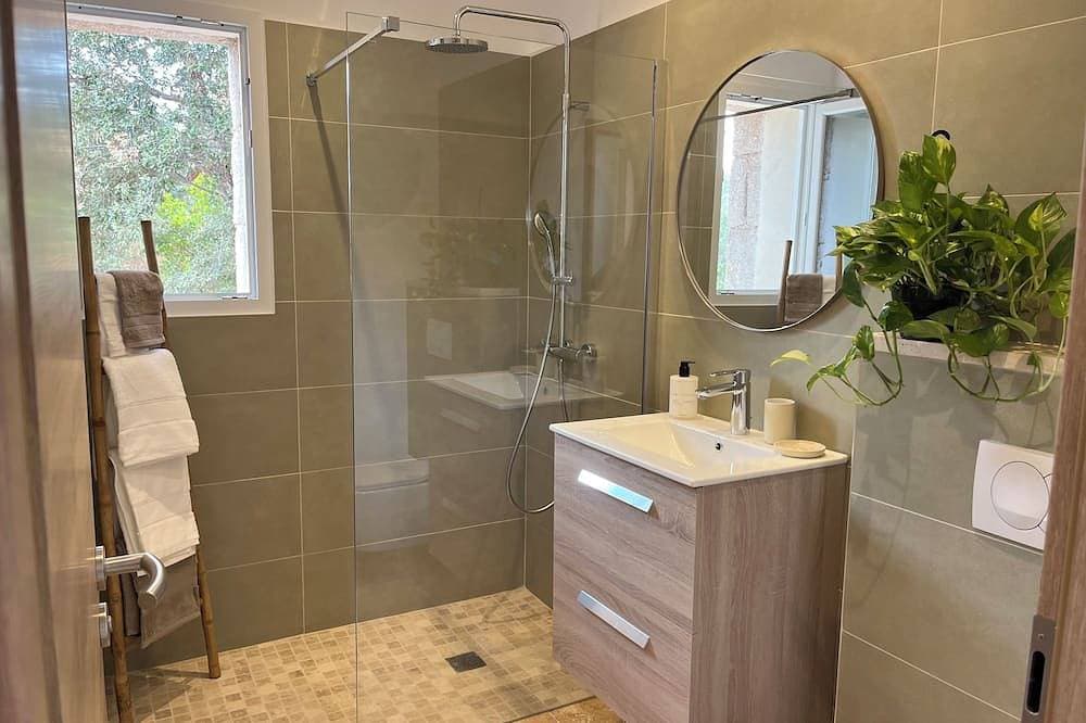 Foto 5 von 18: Maison de Charme en Pierres a 8mn de Porto Vecchio