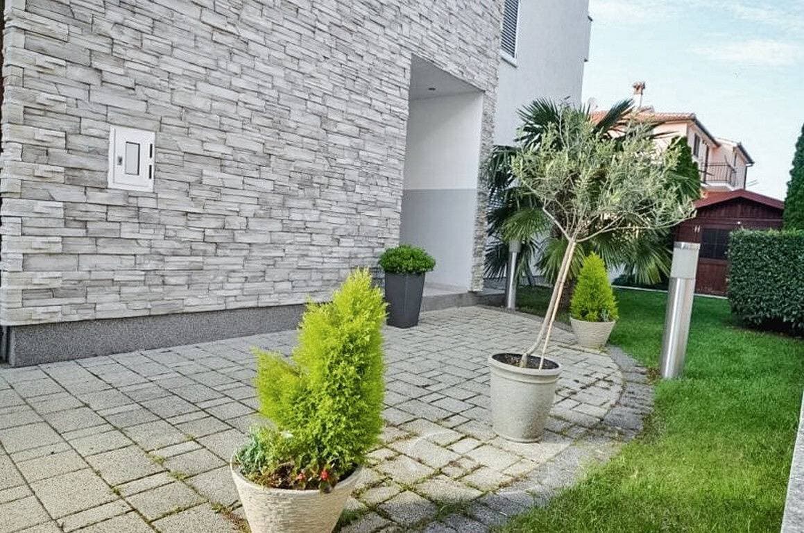 Foto 2 von 28: Ferienwohnung mit Balkon