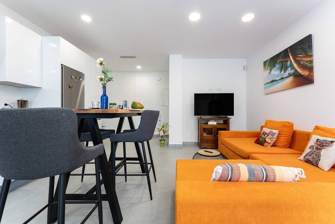 Foto 3 von 21: Ferienwohnung 'Apartamento Novasol' mit Privatterrasse, WLAN und Klimaanlage