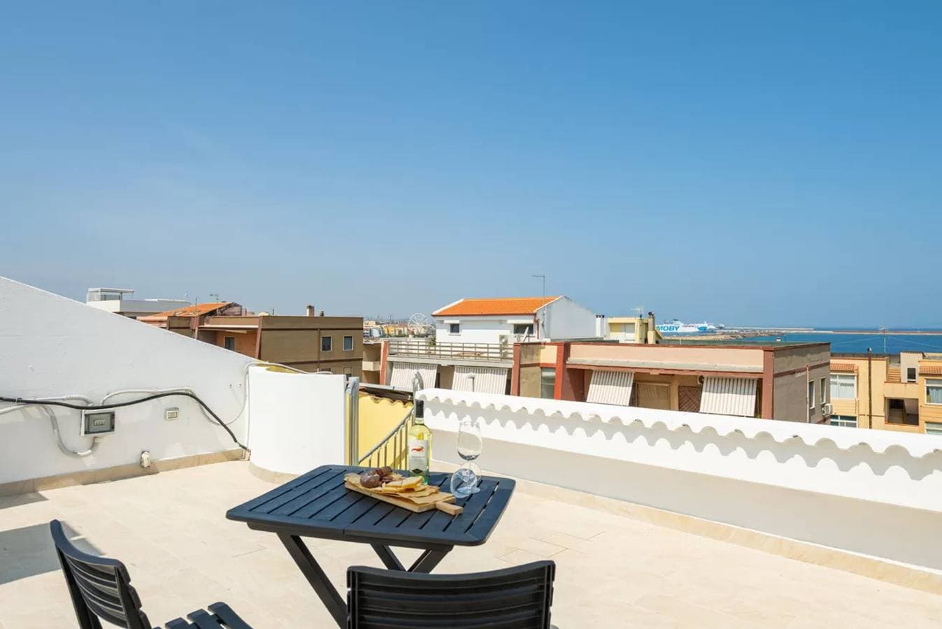 Foto 11 von 36: Wohnung mit Panoramablick auf das Meer