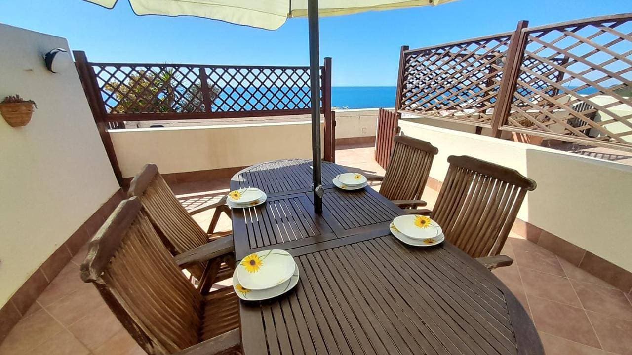 Casa vacanze con terrazza panoramica vista mare 1