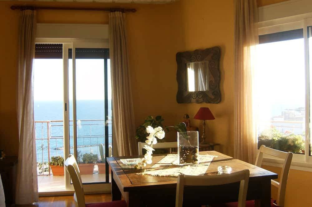 Luxus-Wohnung im Zentrum von Alicante mit Blick aufs Meer 1