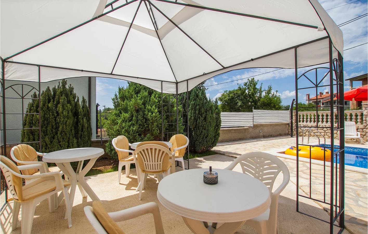 Foto 6 von 31: Geräumige Ferienwohnung in Labin mit Terrasse, WLAN und Parkplatz – 1,5 km vom Stadtzentrum entfernt
