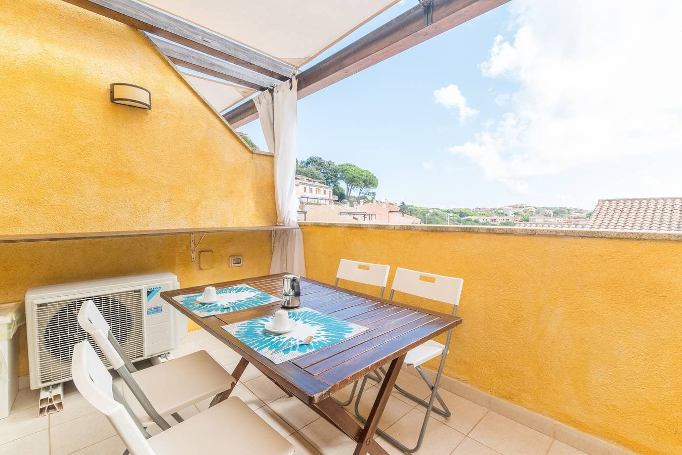 Foto 8 von 25: Ferienwohnung "C 207 Puntavilla" – mit Poolblick