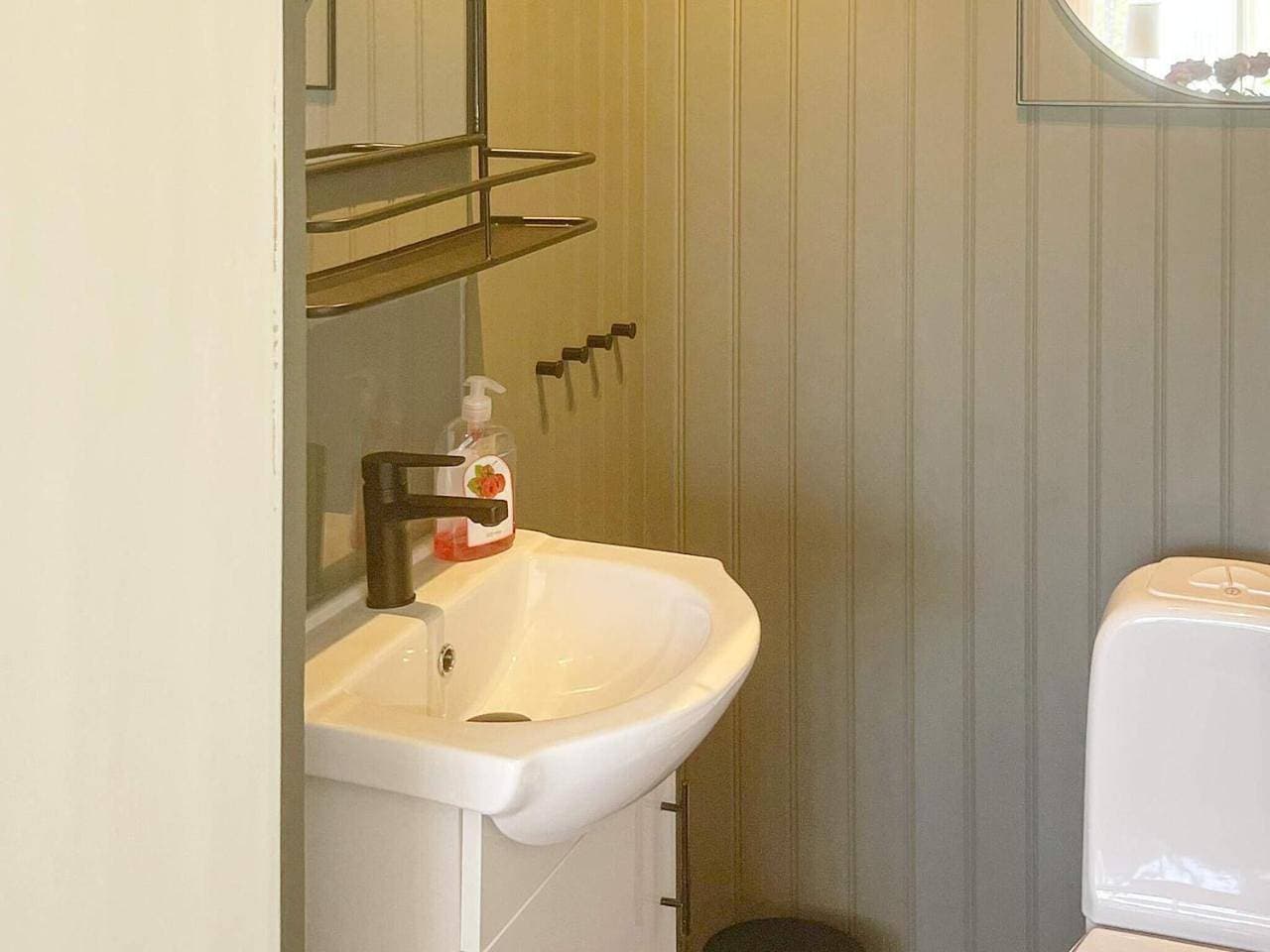 Foto 13 von 27: Four-Bedroom Holiday Home