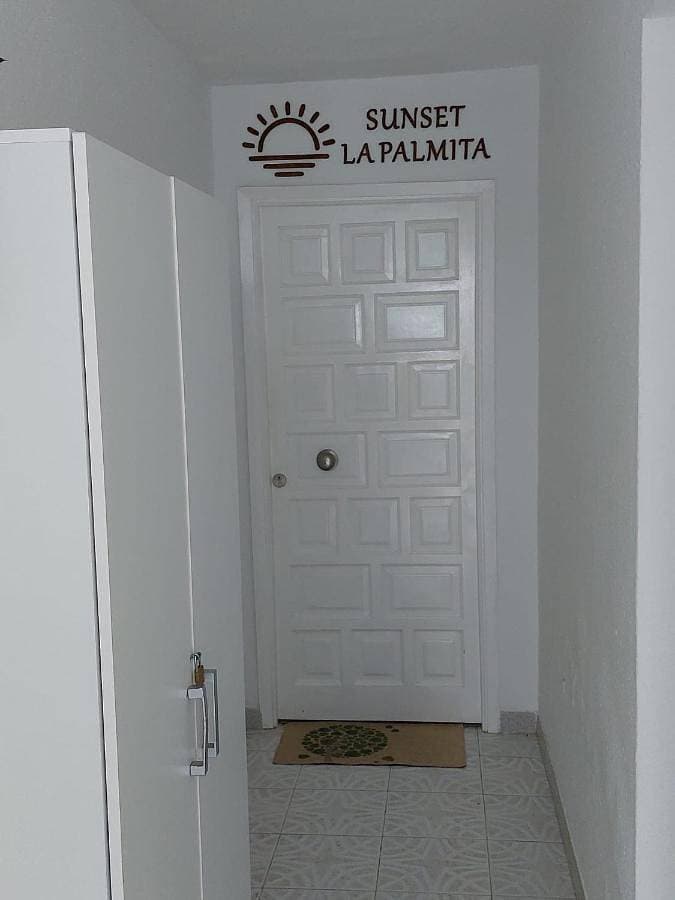 Foto 4 von 39: One-Bedroom Apartment