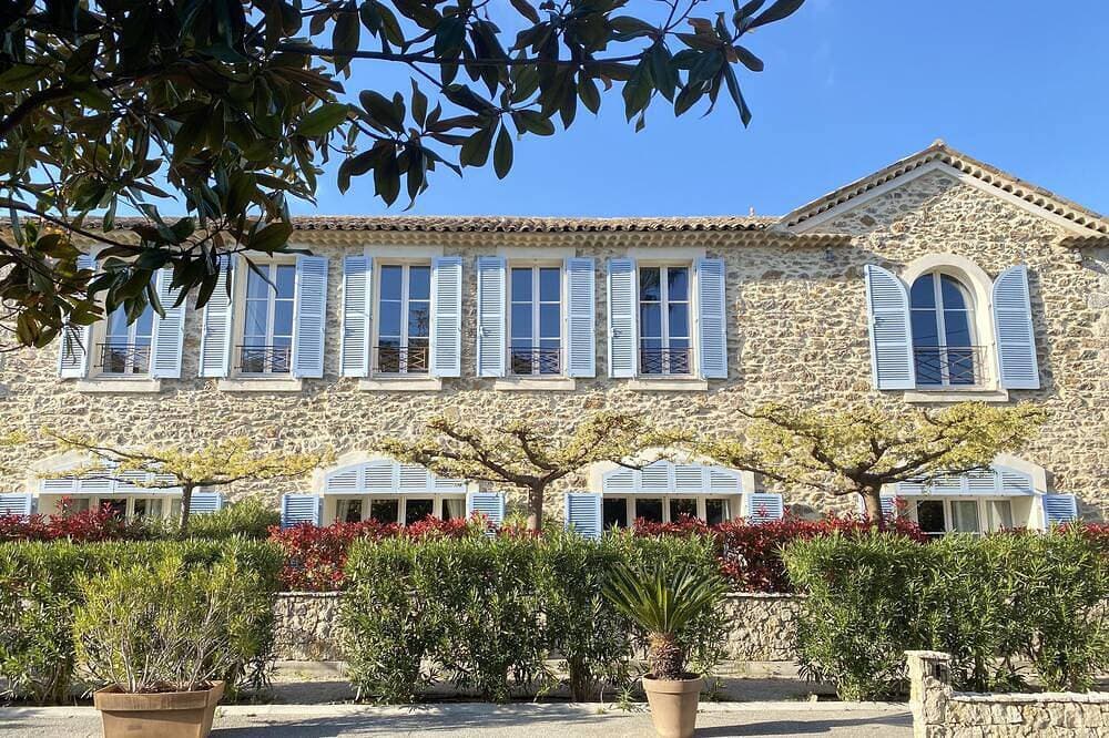 Foto 6 von 13: Bastide du Soleil - 2-Zimmer-Wohnung mit Terrasse, Swimmingpool in der Residenz