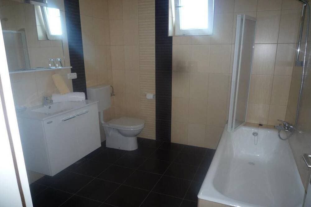 Foto 10 von 30: Residence Beni 3 with large heated pool