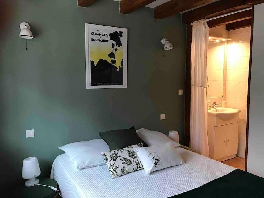 Foto 4 von 23: Three-Bedroom House