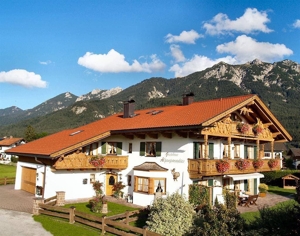 Alpenparadies, Gästehaus 1