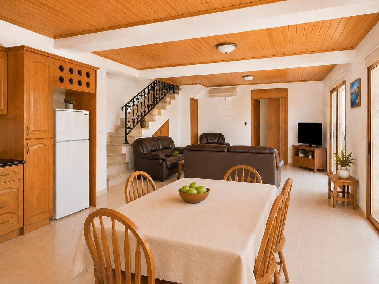 Foto 8 von 31: Villa für 6 Personen mit Terrasse
