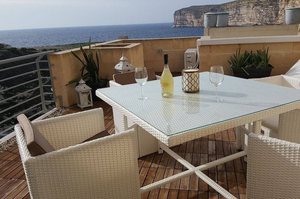 Foto 9 von 9: Apartment mit außergewöhnlichem Meer- und Klippenblick