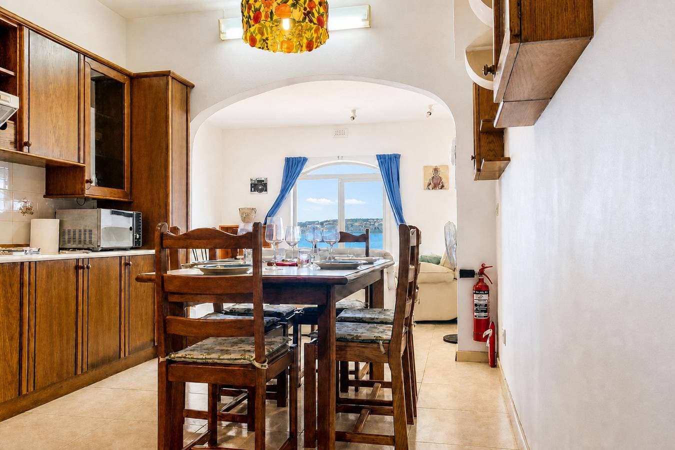 Foto 10 von 29: Seafront apartment in Gozo, Marsalforn